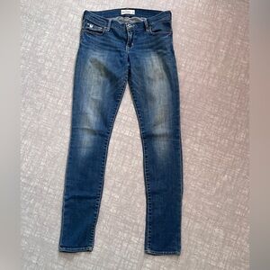 Vintage Abercrombie Girls Medium Wash Denim Skinny Jeans in Size 16